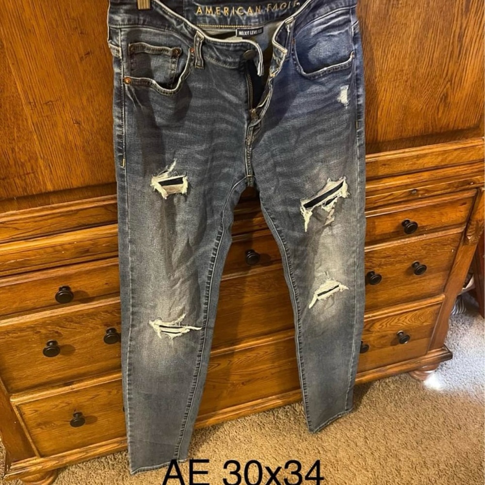 American Eagle Men’s Jeans